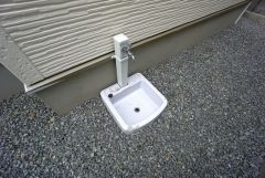 あると便利な外水栓。ガーデニングに、洗車に、泥遊びやペットの散歩の後に。