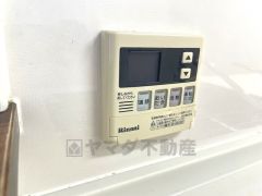 給湯器リモコン。