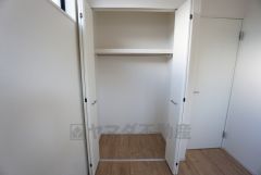 4.8帖の洋室にはクローゼット付き＾＾