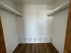 ウォークインクローゼット付きなので、毎日のコーディネートが楽しくなりそうですね＾＾
